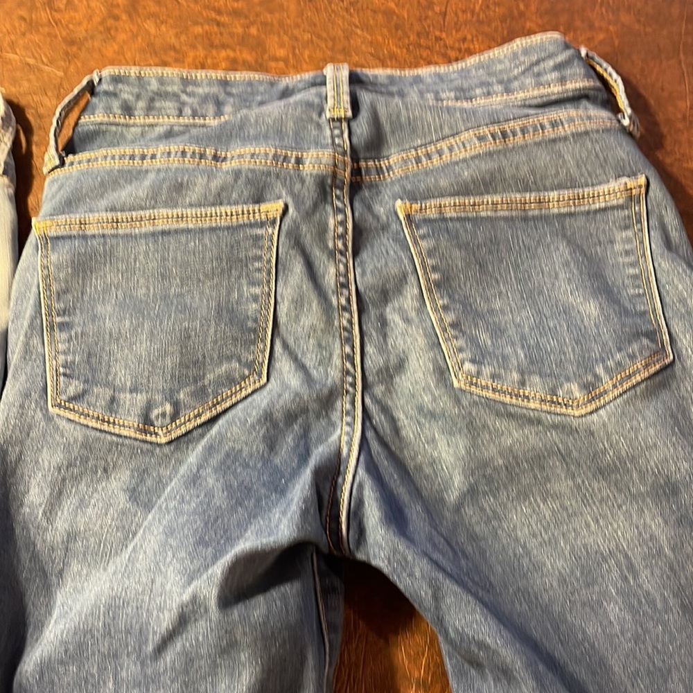 Skinny legs jean lot. - Picture 5 of 5